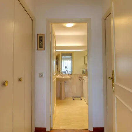 4 People - Swimming Pool And Tennis - Garage Antibes