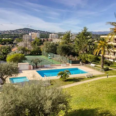 Apartment 4 People - Swimming Pool And Tennis - Garage