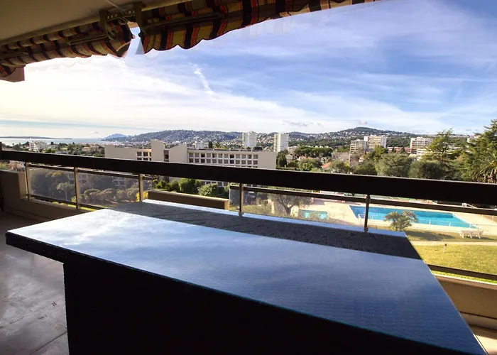 Apartman 4 People - Swimming Pool And Tennis - Garage